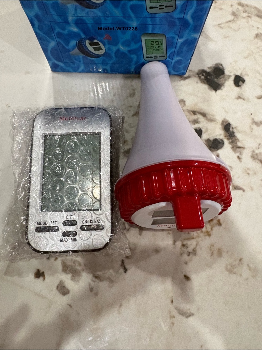 White and Red Digital Pool Thermometer and Floating Sensor